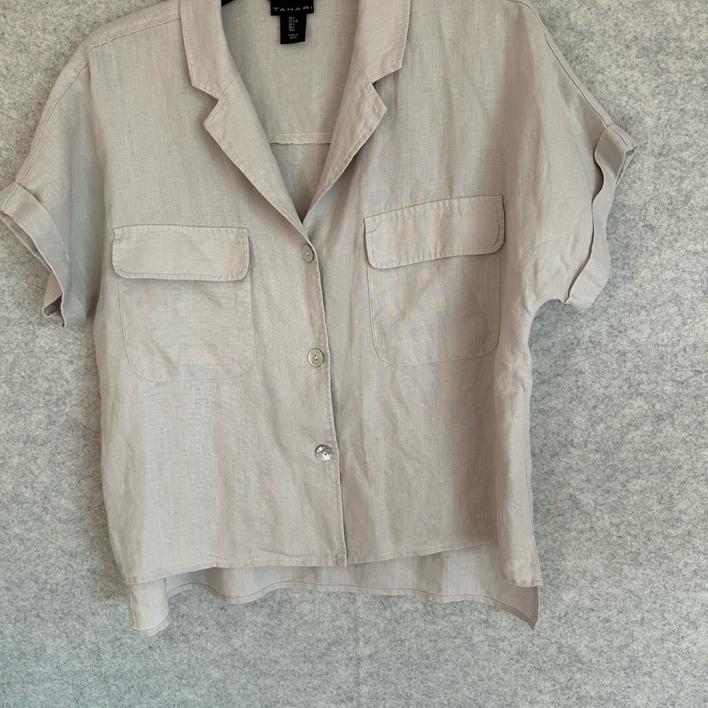 Tahari Light Beige Short Sleeve Button-Front Linen Shirt